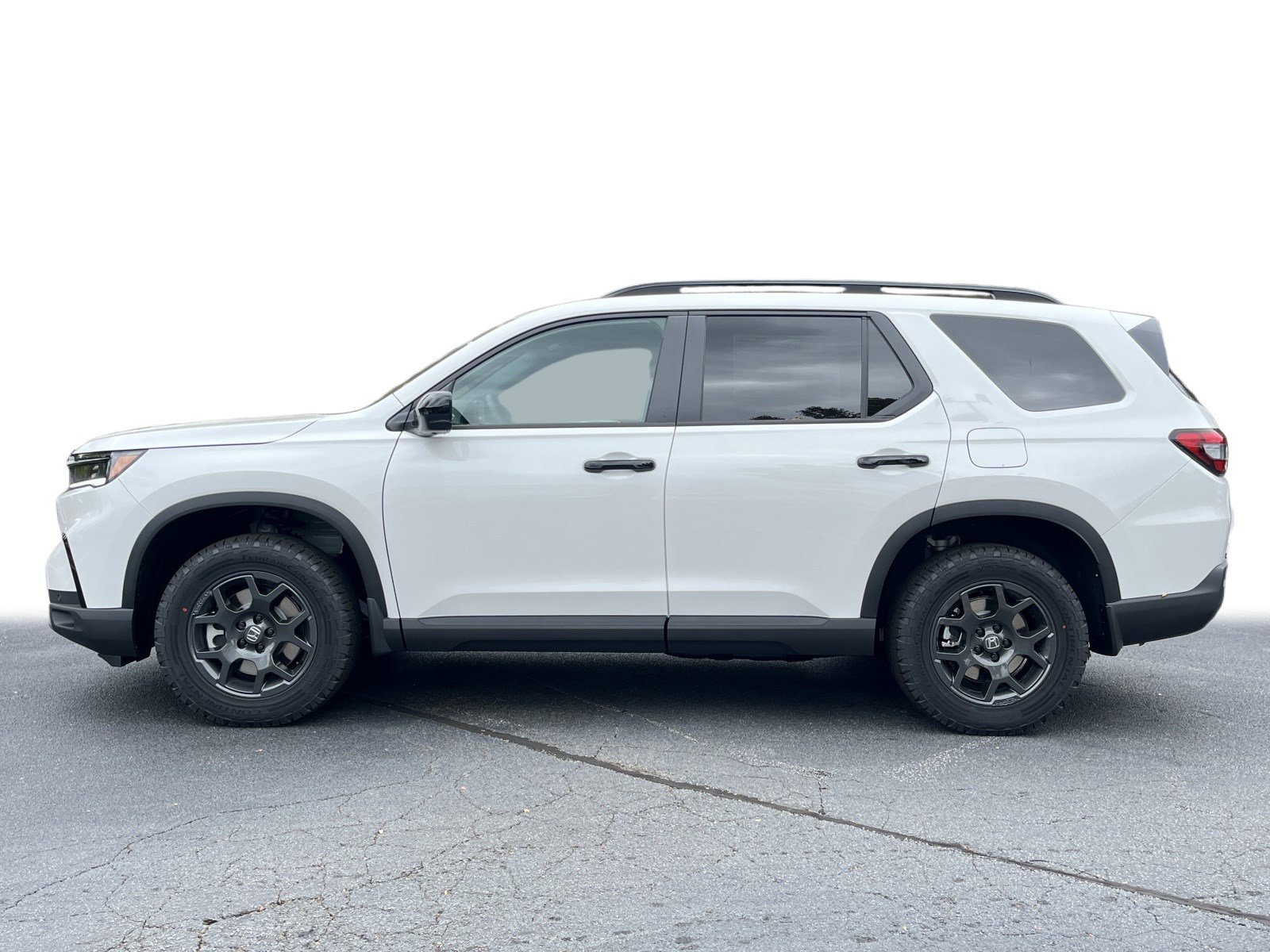 2025 Honda Pilot TrailSport photo 6
