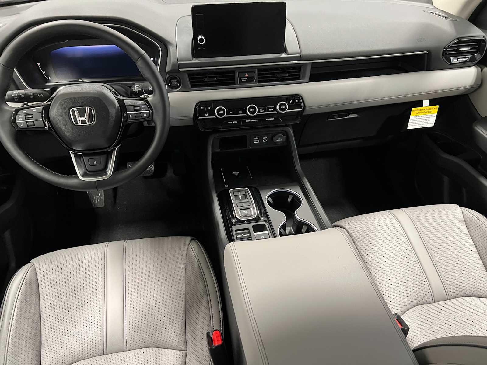 2025 Honda Pilot Elite photo 17