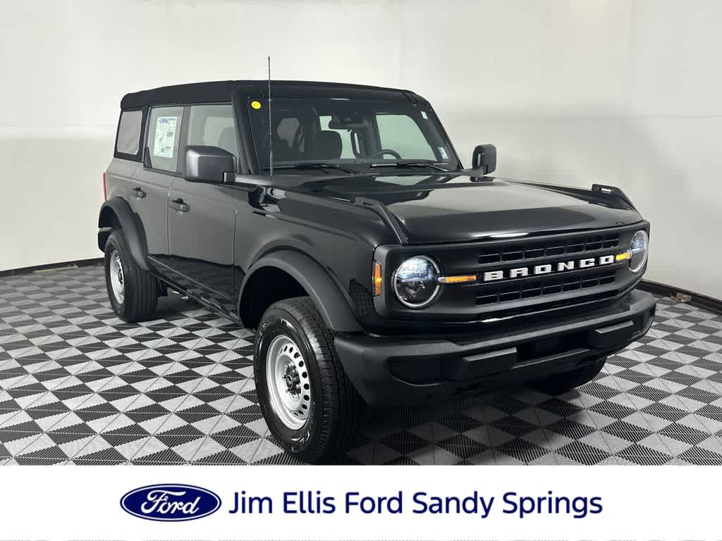 2025 Ford Bronco 4-Door Base's photo