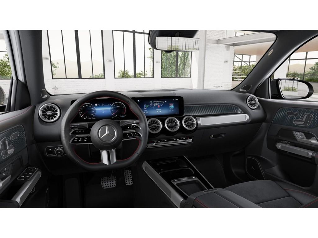 2025 Mercedes Benz GLB 250 4MATIC photo 3