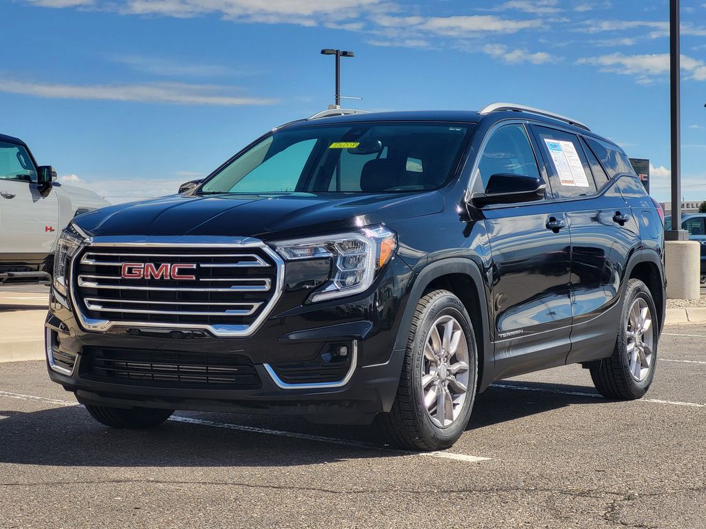 2022 Gmc Terrain SLT photo 2