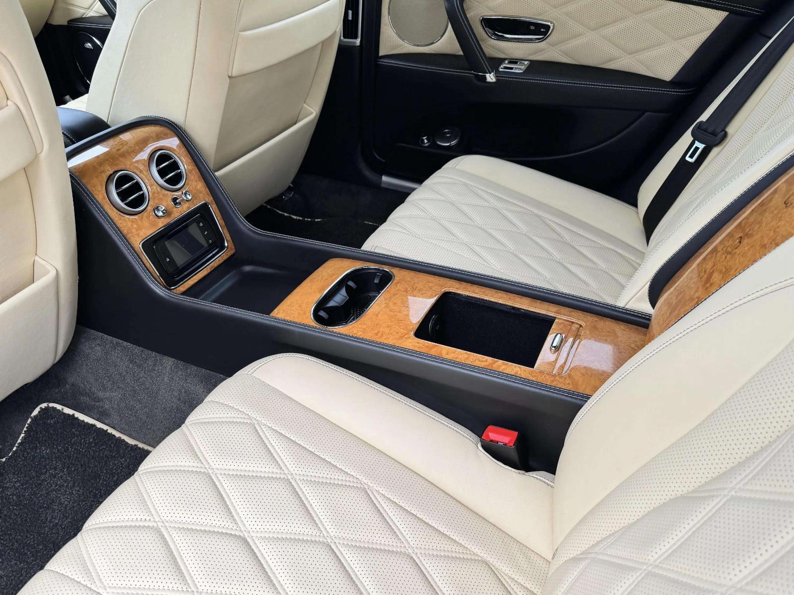 2014 Bentley Flying Spur Base photo 35
