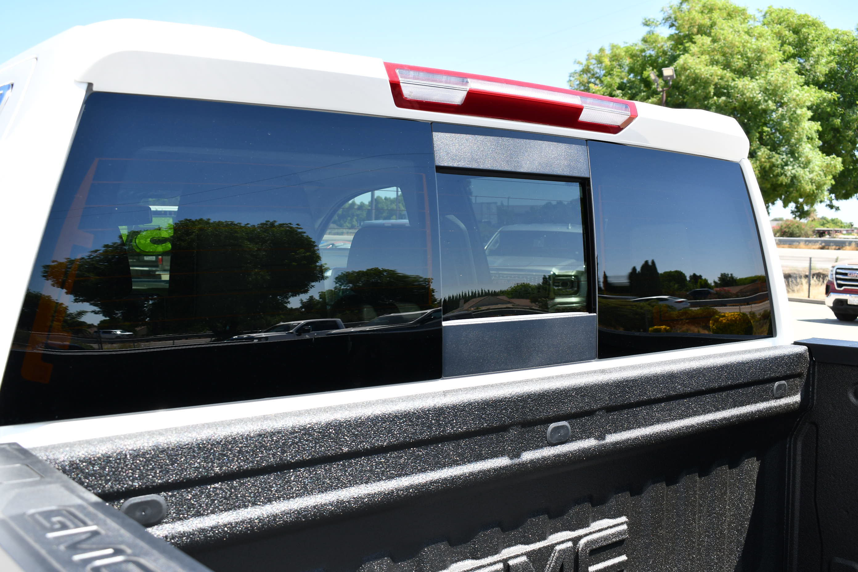 2025 Gmc Sierra 1500 SLT photo 8