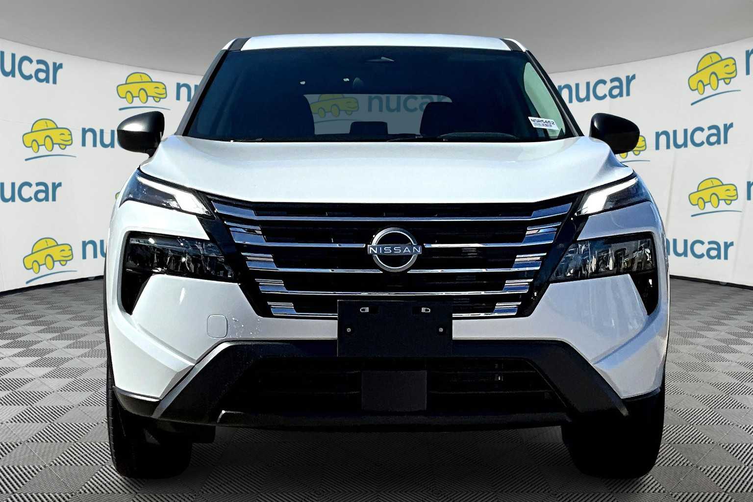 2025 Nissan Rogue S photo 2