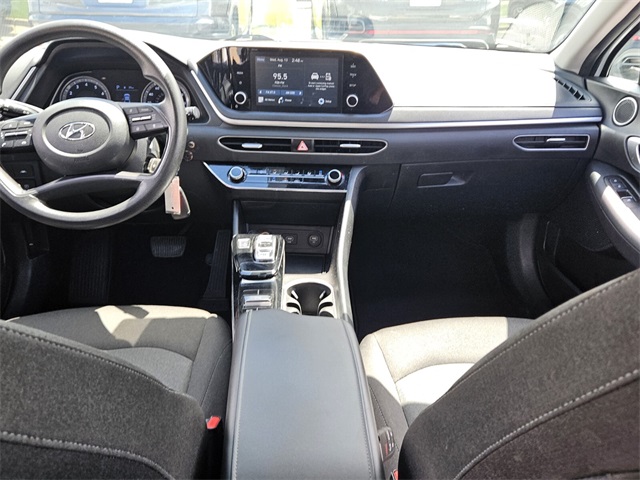 2022 Hyundai Sonata SE photo 8