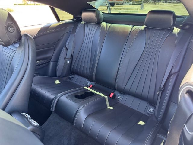 2022 Mercedes Benz E 450 photo 22