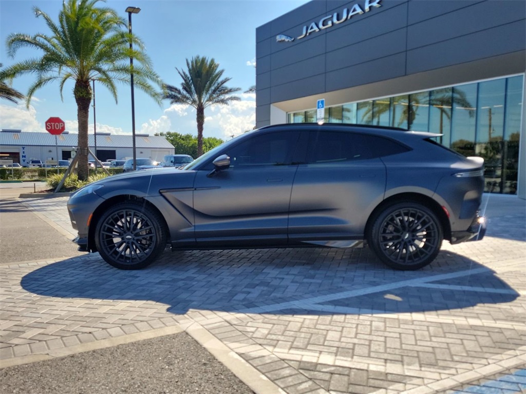 2025 Aston Martin DBX AM8 DBX707 photo 3