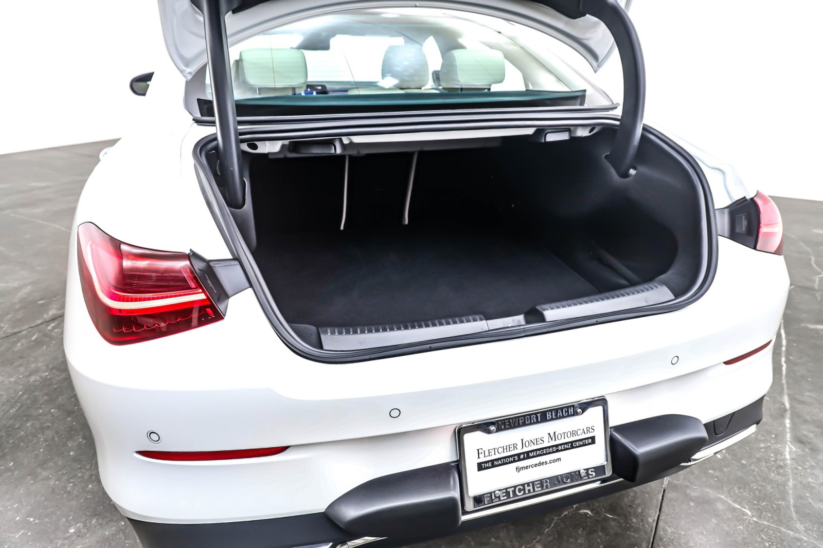 2025 Mercedes Benz CLA 250 photo 22
