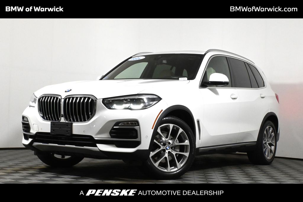2021 BMW X5 40i's photo