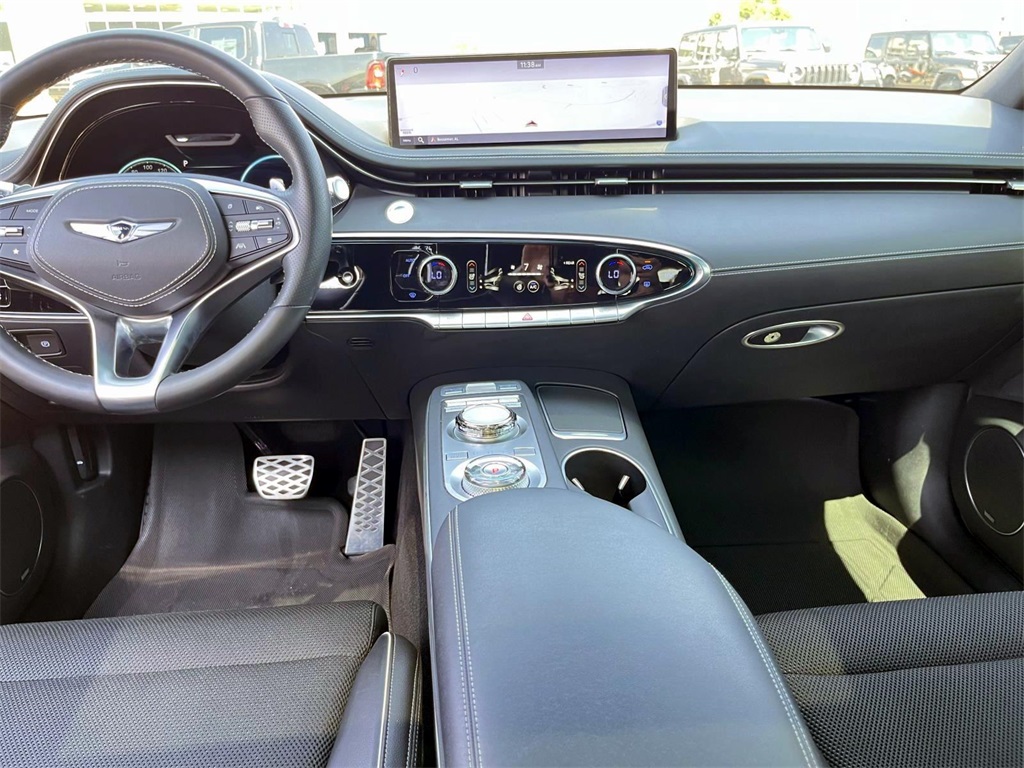 2024 Genesis GV70 2.5T photo 26