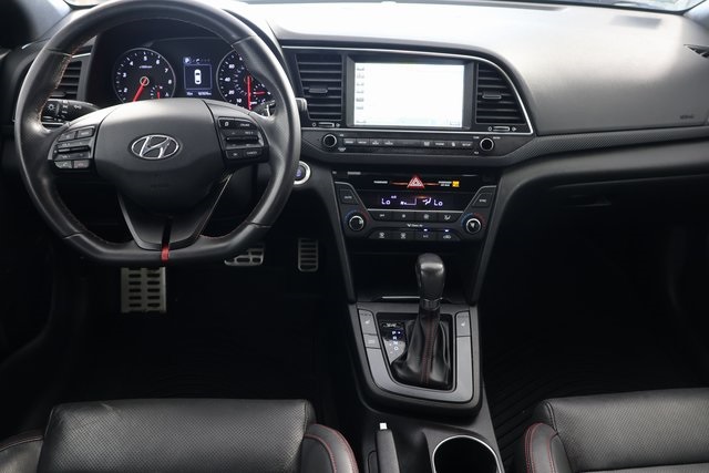 2018 Hyundai Elantra Sport photo 2