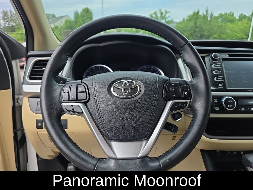 2019 Toyota Highlander Limited Platinum photo 11