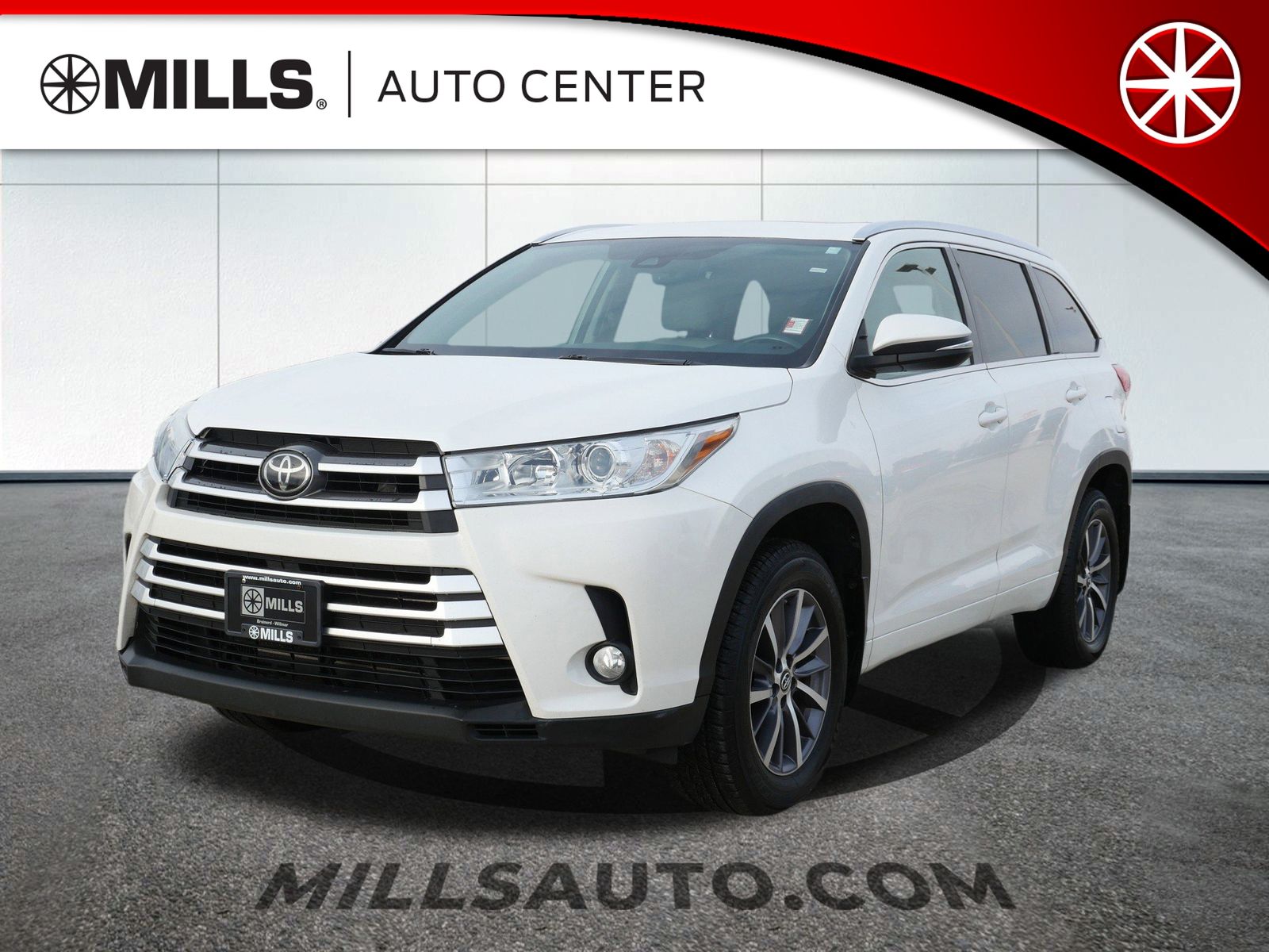 2017 Toyota Highlander XLE's photo