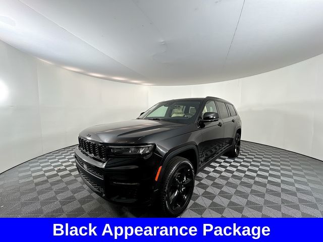 2025 Jeep Grand Cherokee Limited photo 4