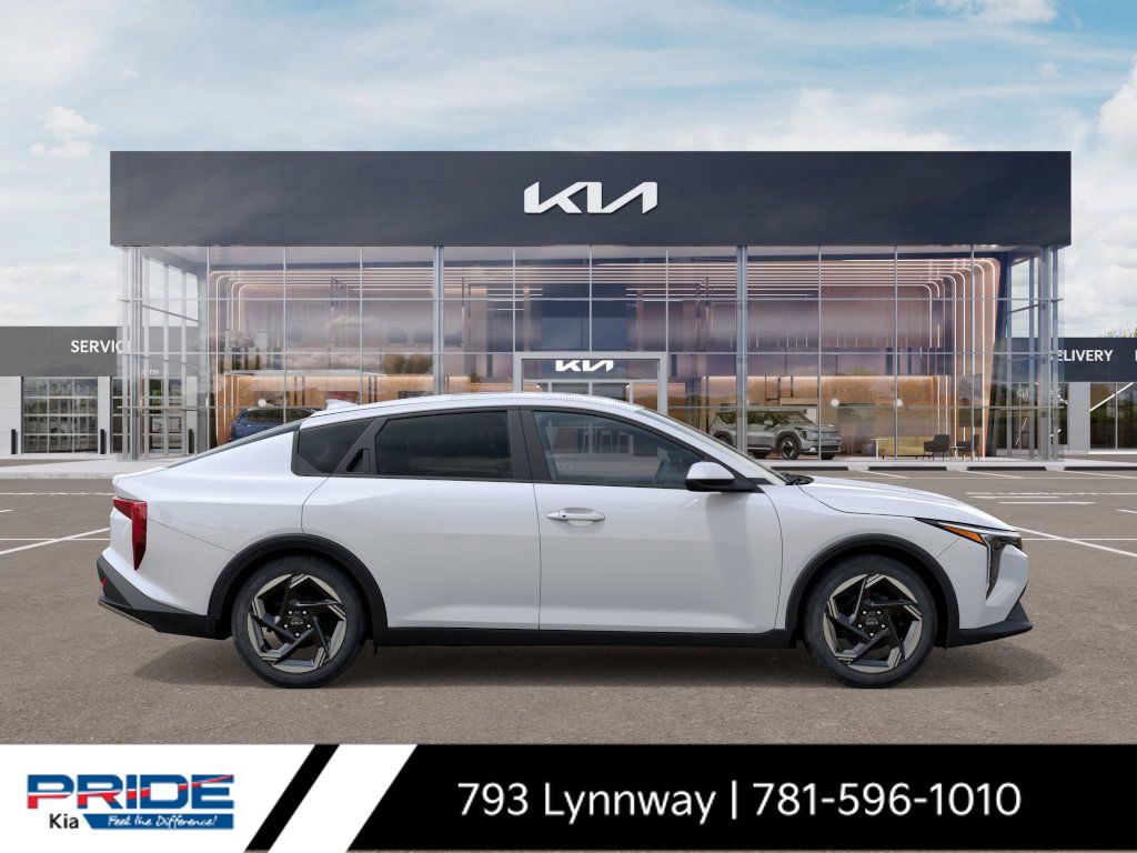 2025 Kia K4 EX photo 7