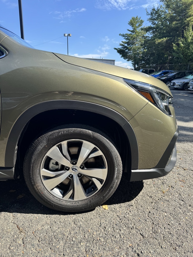 2025 Subaru Ascent Premium photo 5