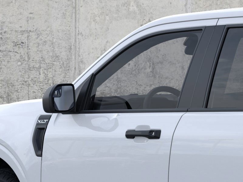 2025 Ford Maverick XLT photo 17