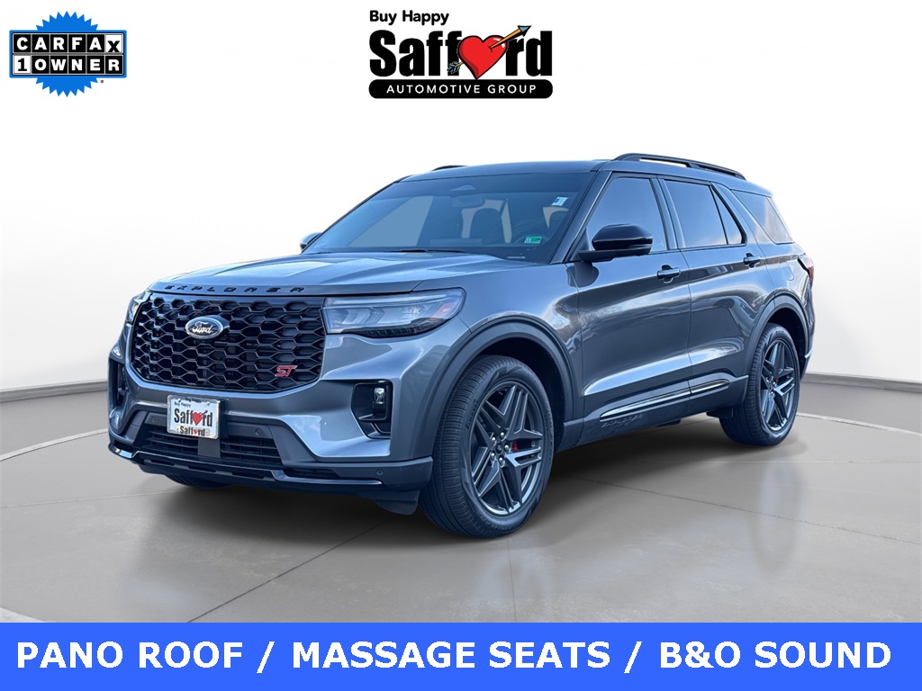 2025 Ford Explorer ST's photo