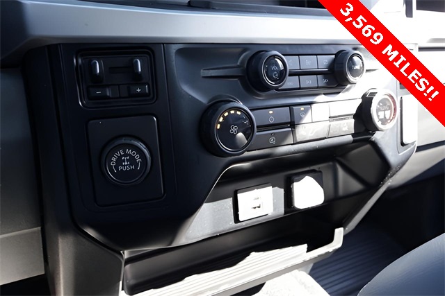 2023 Ford F-250 photo 19