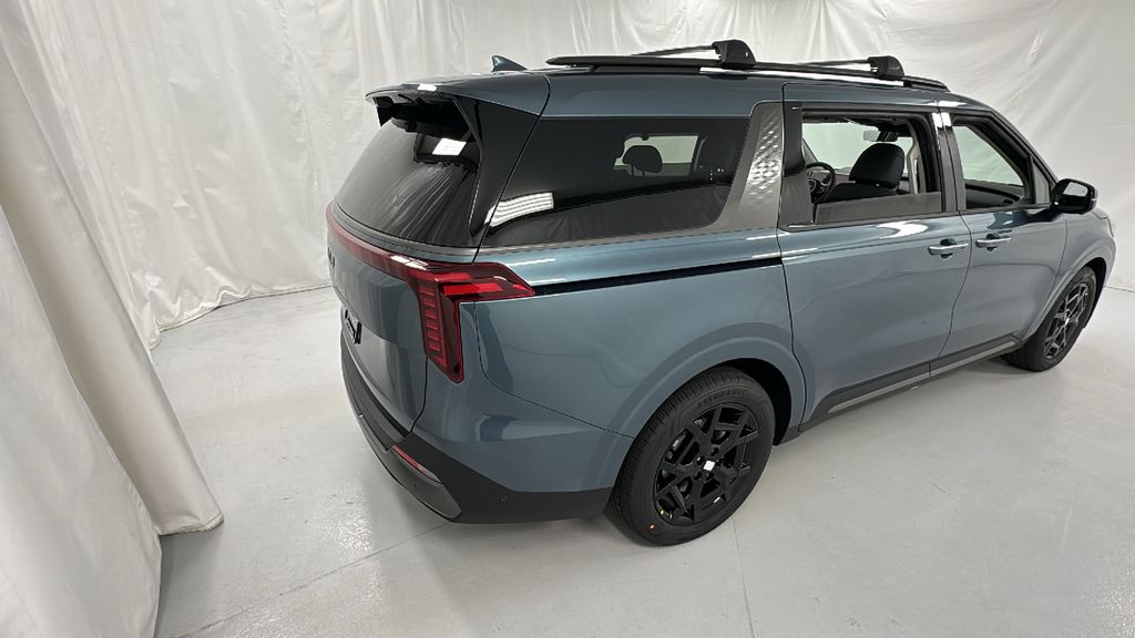 2026 Kia Carnival SX Prestige photo 3