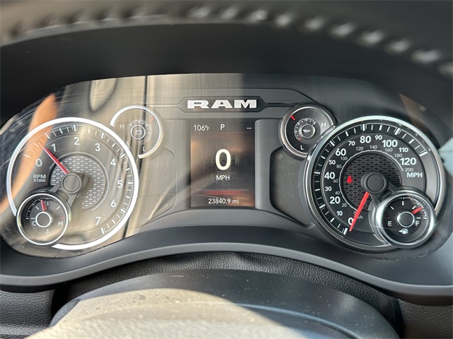 2024 Ram 2500 Big Horn photo 28