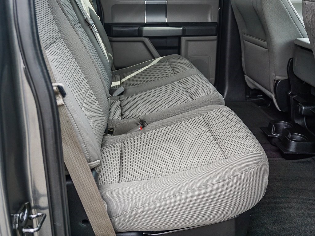 2016 Ford F-150 XLT photo 13
