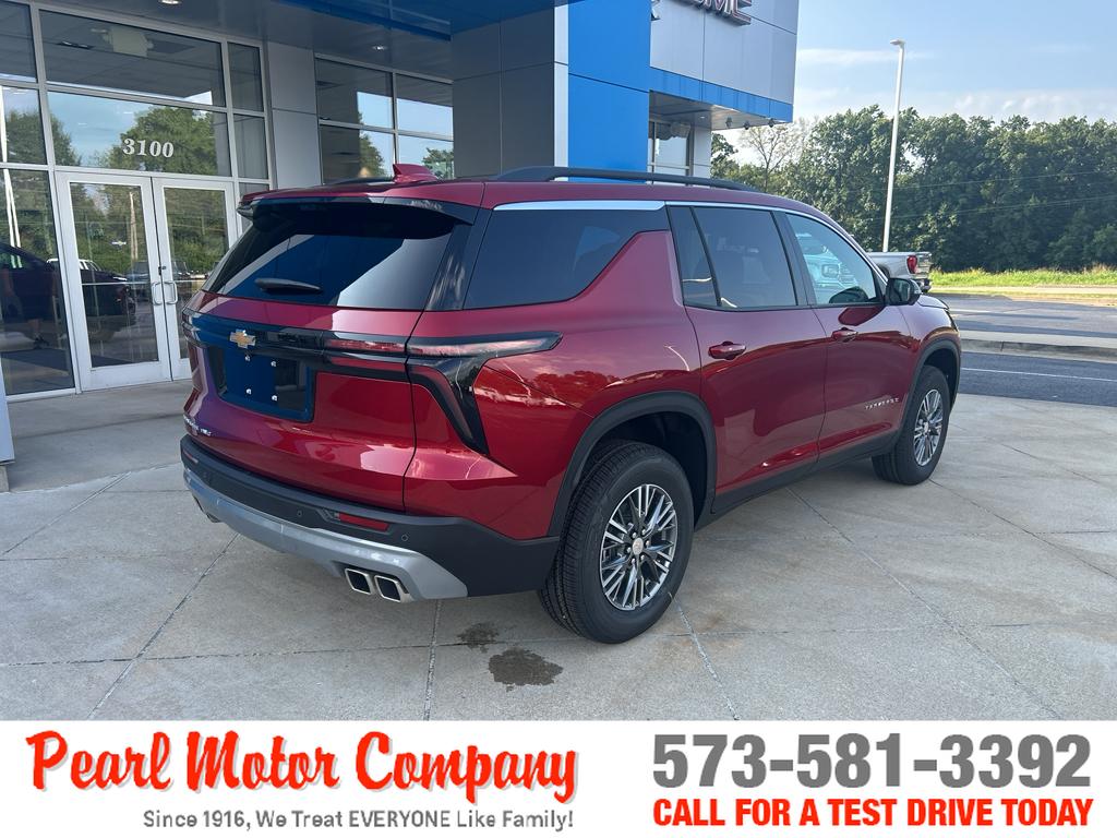 2026 Chevrolet Traverse photo 4