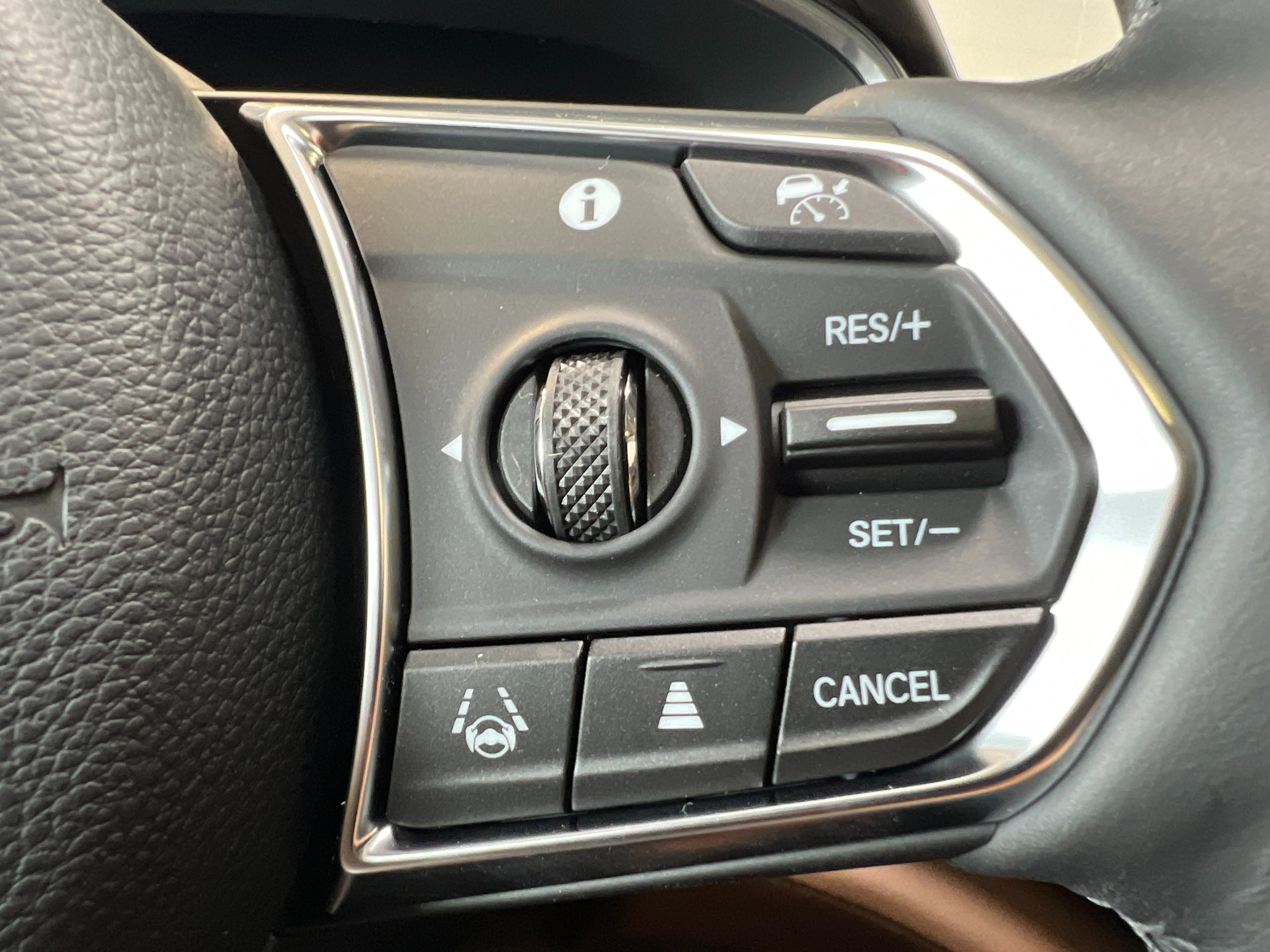 2026 Acura MDX SH-AWD Technology photo 16