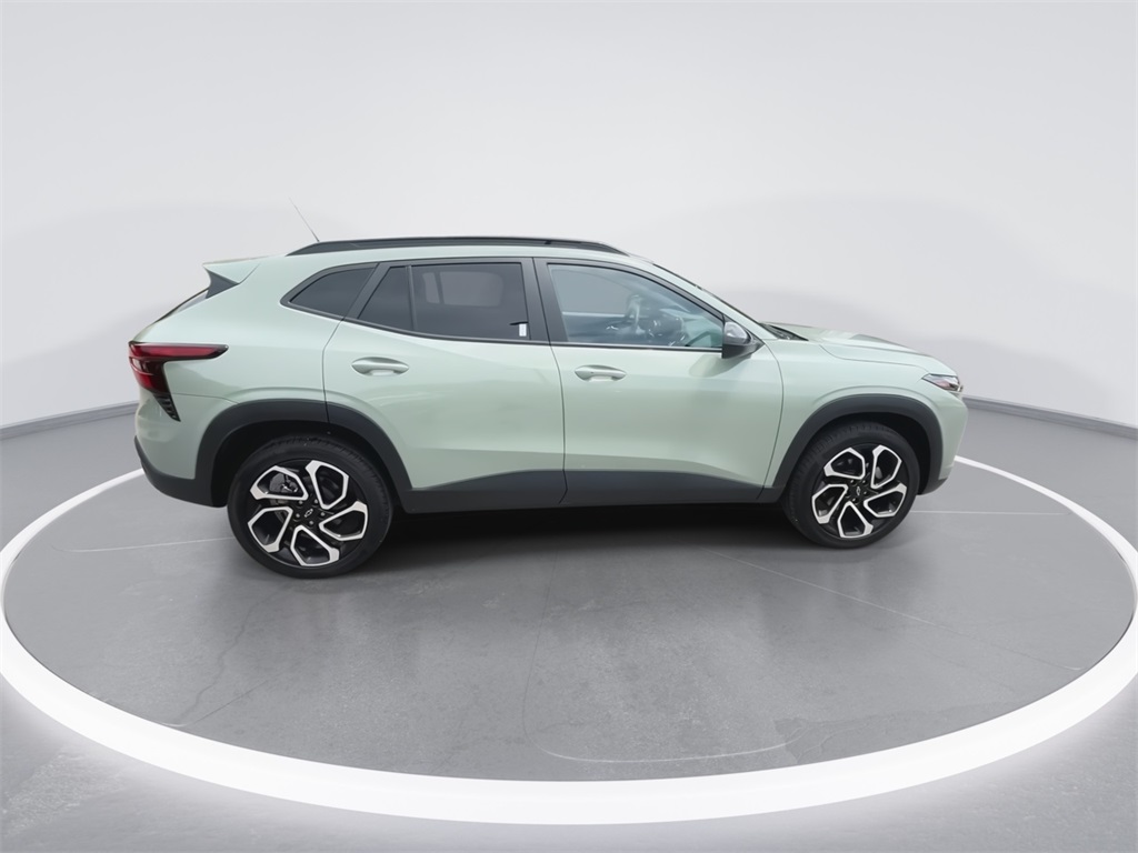 2024 Chevrolet Trax photo 9