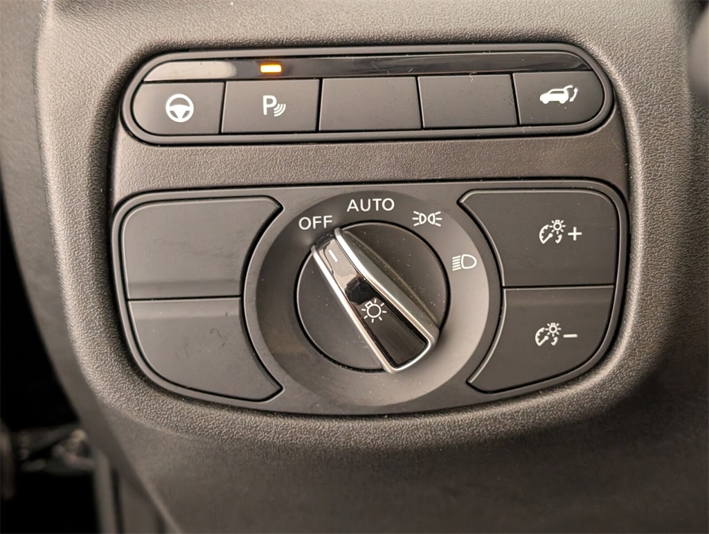 2025 Infiniti QX50 Luxe AWD photo 25