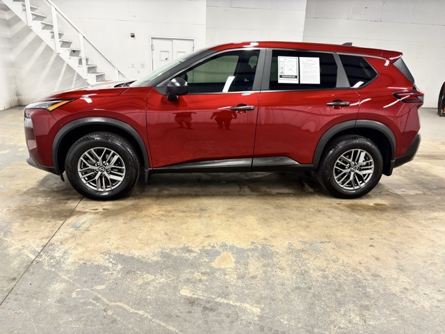 2023 Nissan Rogue S photo 2
