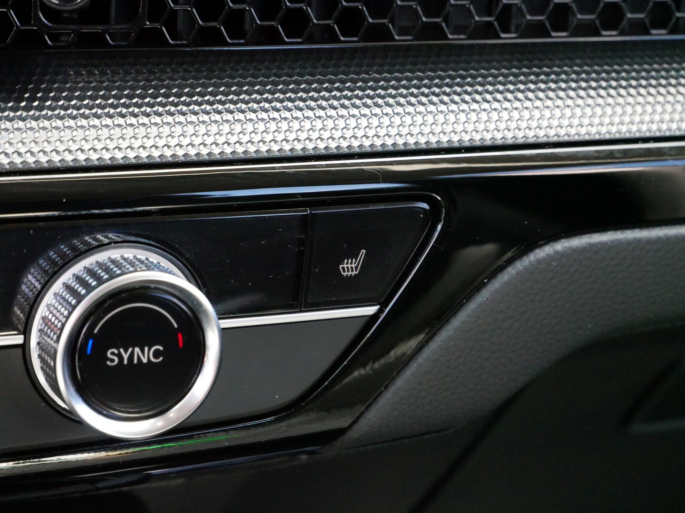 2025 Honda CR-V EX-L photo 24