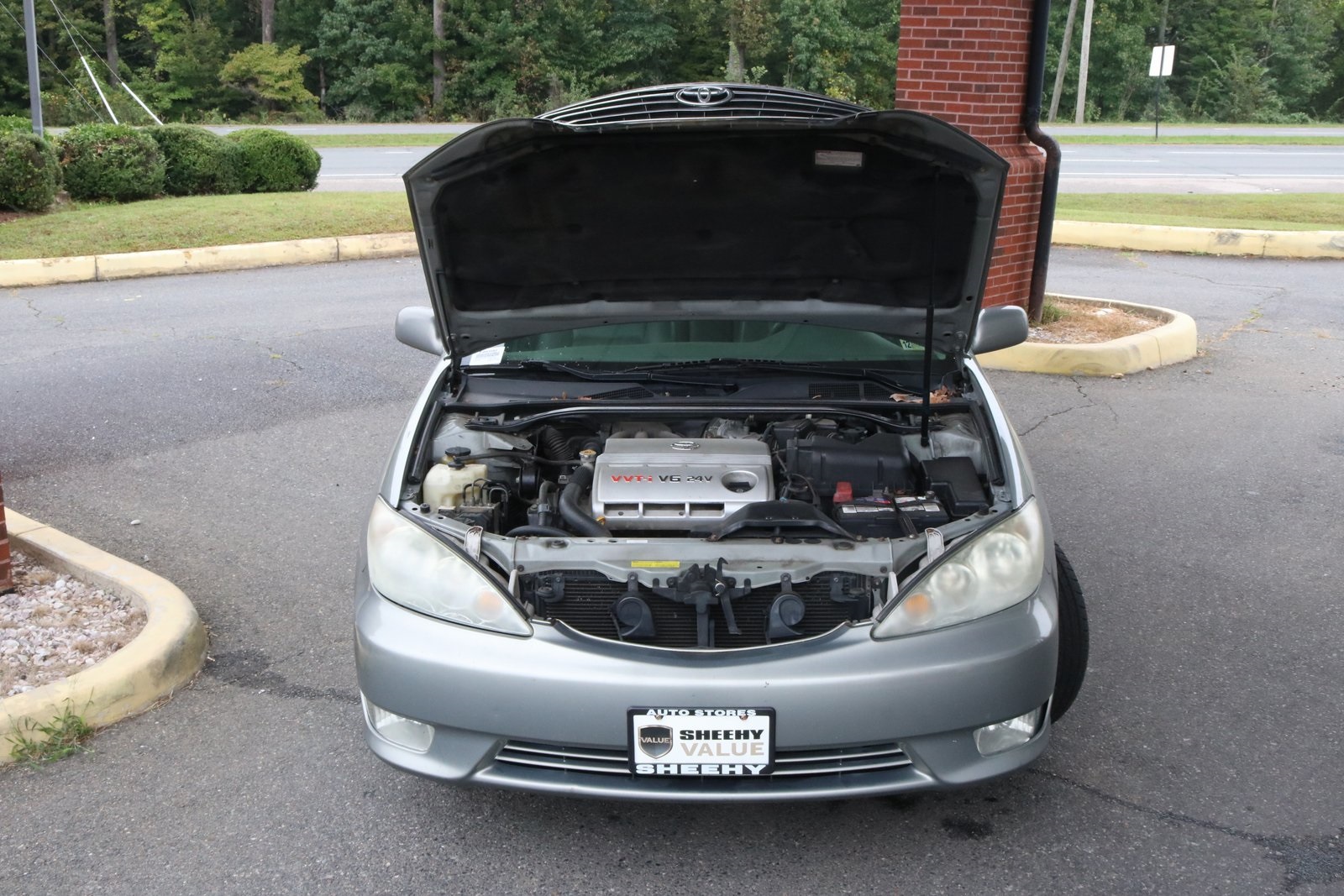 2005 Toyota Camry XLE photo 4