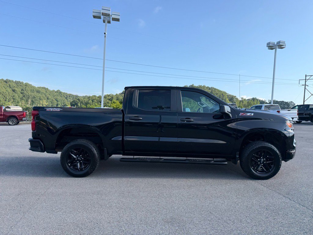 2023 Chevrolet Silverado 1500 Custom Trail Boss photo 5