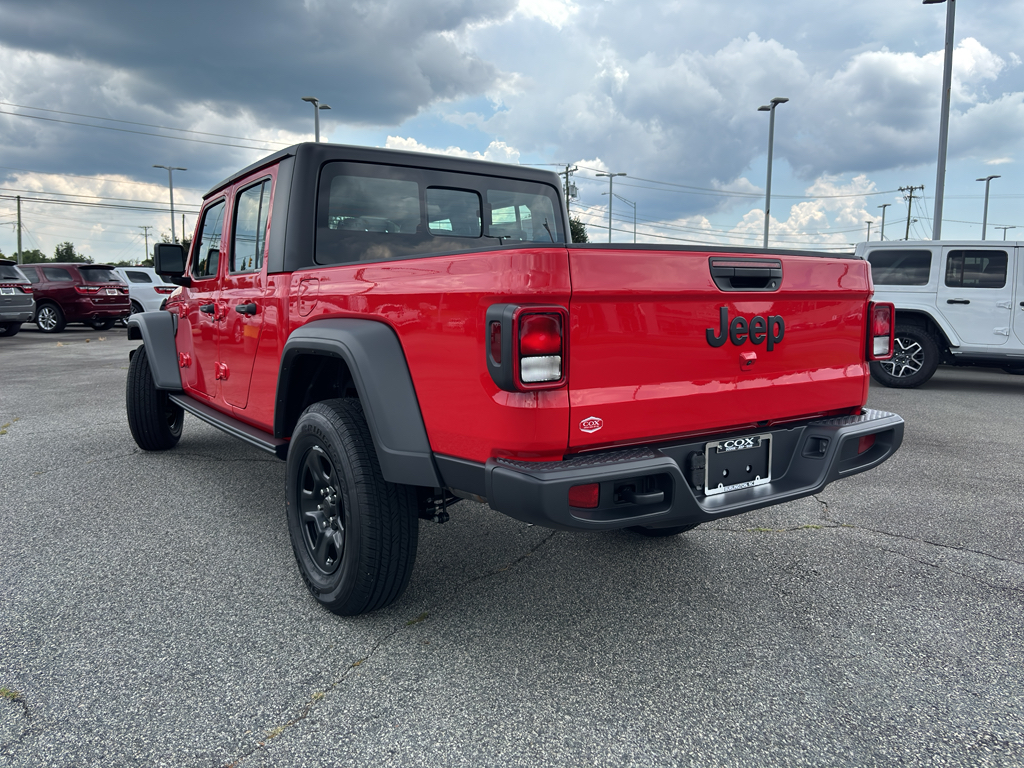2025 Jeep Gladiator Sport photo 3