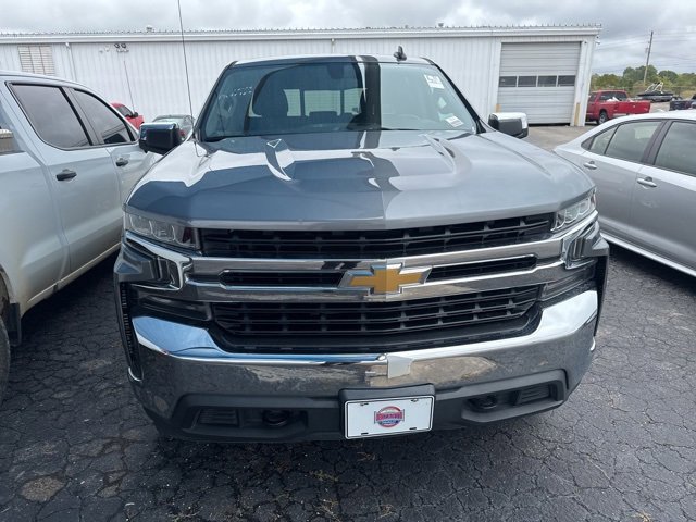 2020 Chevrolet Silverado 1500 LT photo 2