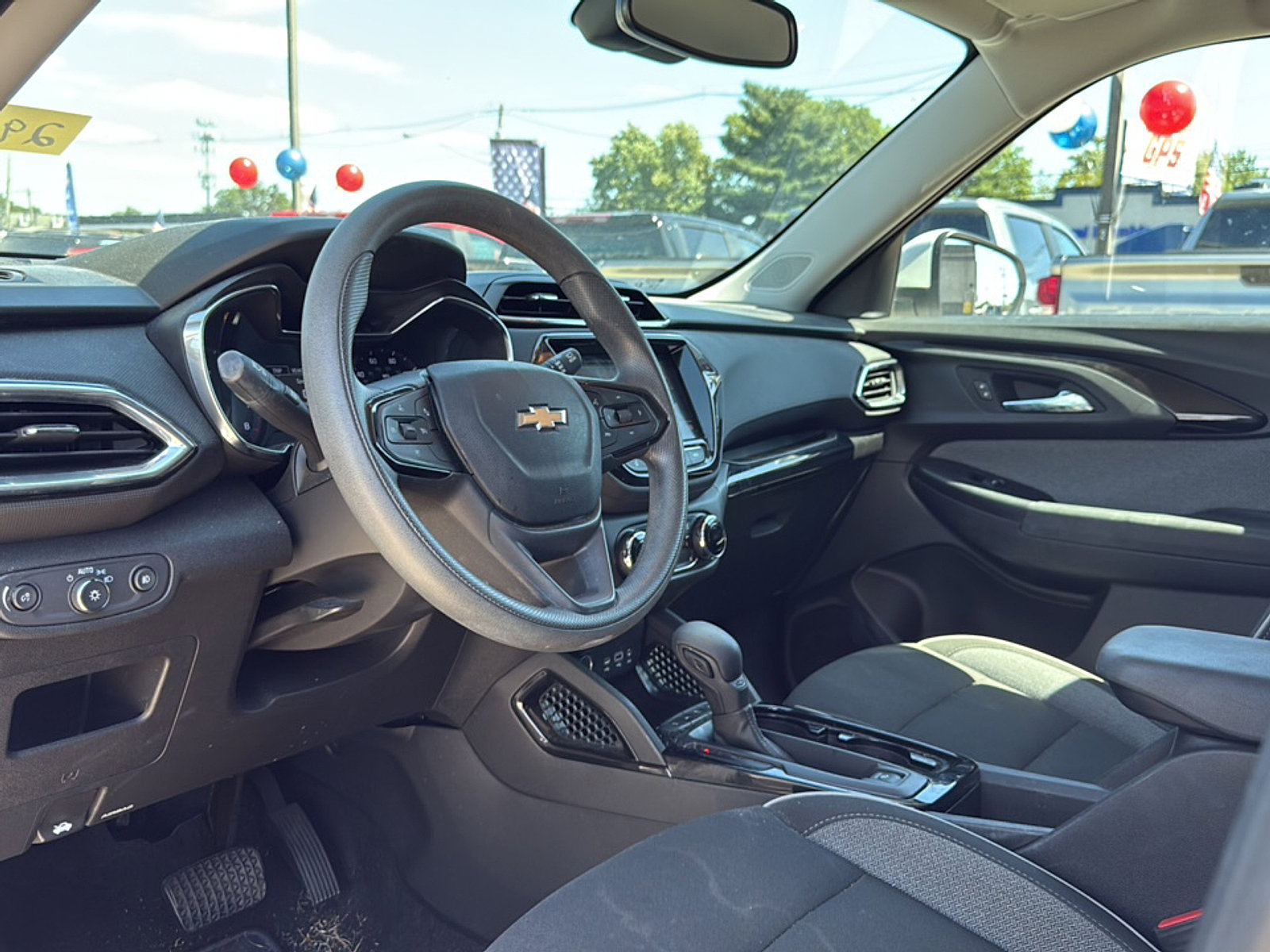 2022 Chevrolet Trailblazer LT photo 5