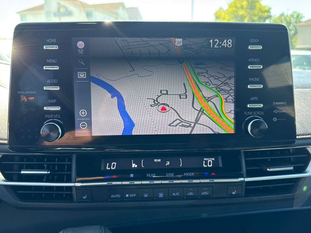 2023 Toyota Sienna XSE photo 28