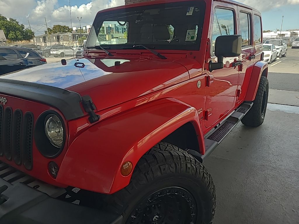 2015 Jeep Wrangler Unlimited Sahara's photo