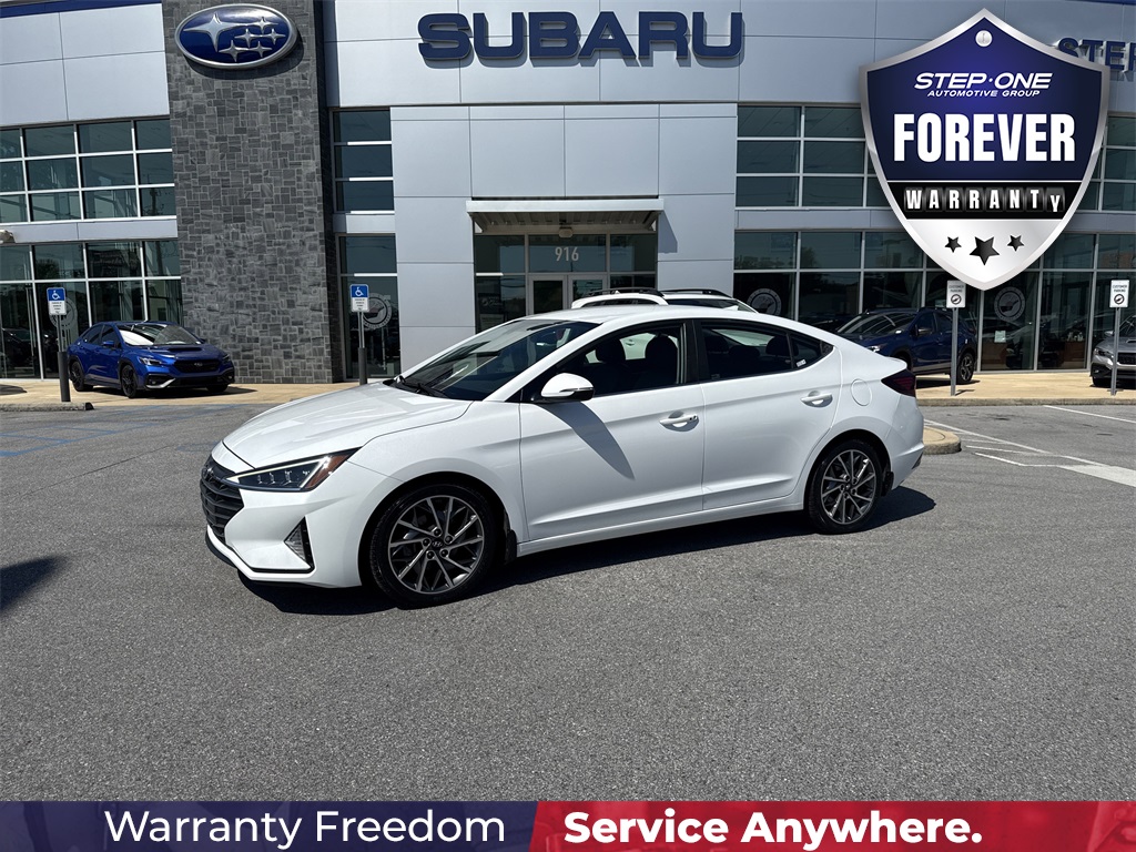 2020 Hyundai Elantra Limited photo 2