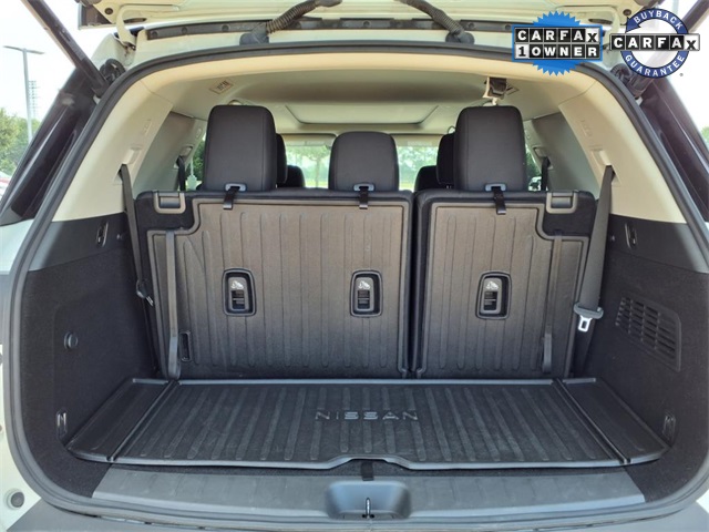 2022 Nissan Pathfinder SV photo 4