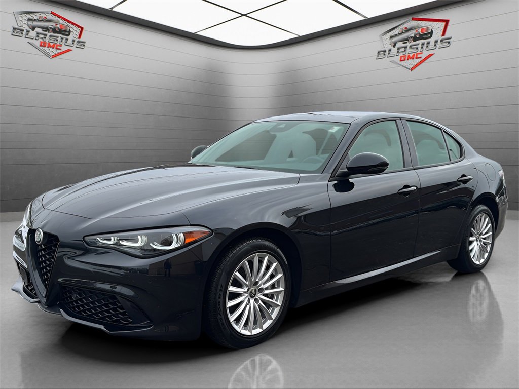 2024 Alfa Romeo Giulia Sprint's photo