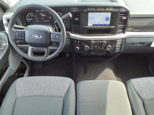 New 2024 Carbonized Gray Metallic Ford XLT image 34