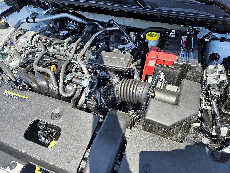 2025 Nissan Sentra S photo 14