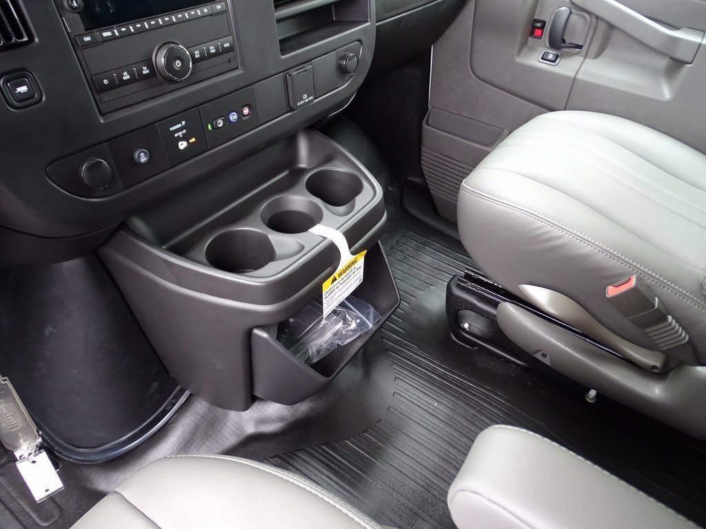 2024 Chevrolet Express 2500 Work Van Cargo photo 15
