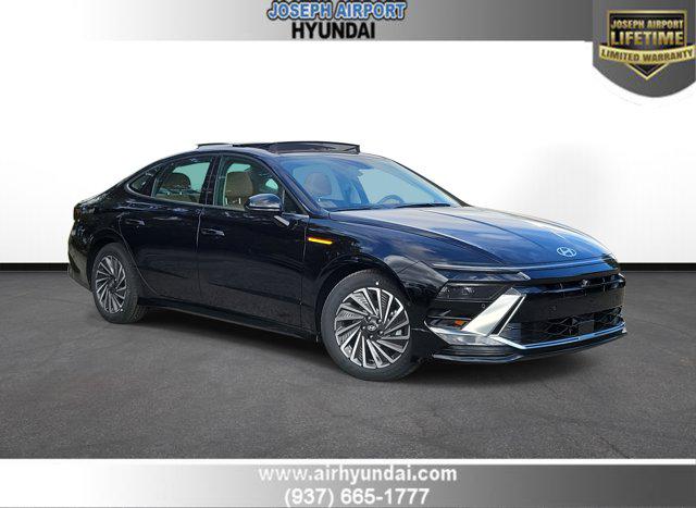 2026 Hyundai Sonata Hybrid Limited's photo