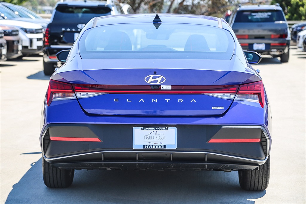 2025 Hyundai Elantra Hybrid Blue photo 7