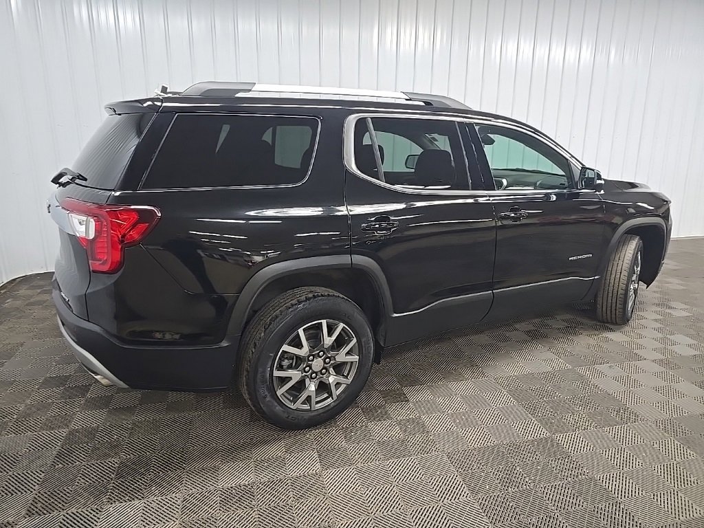 2023 Gmc Acadia SLE photo 3