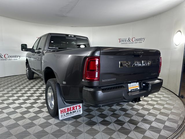 2026 Ram 3500 photo 9