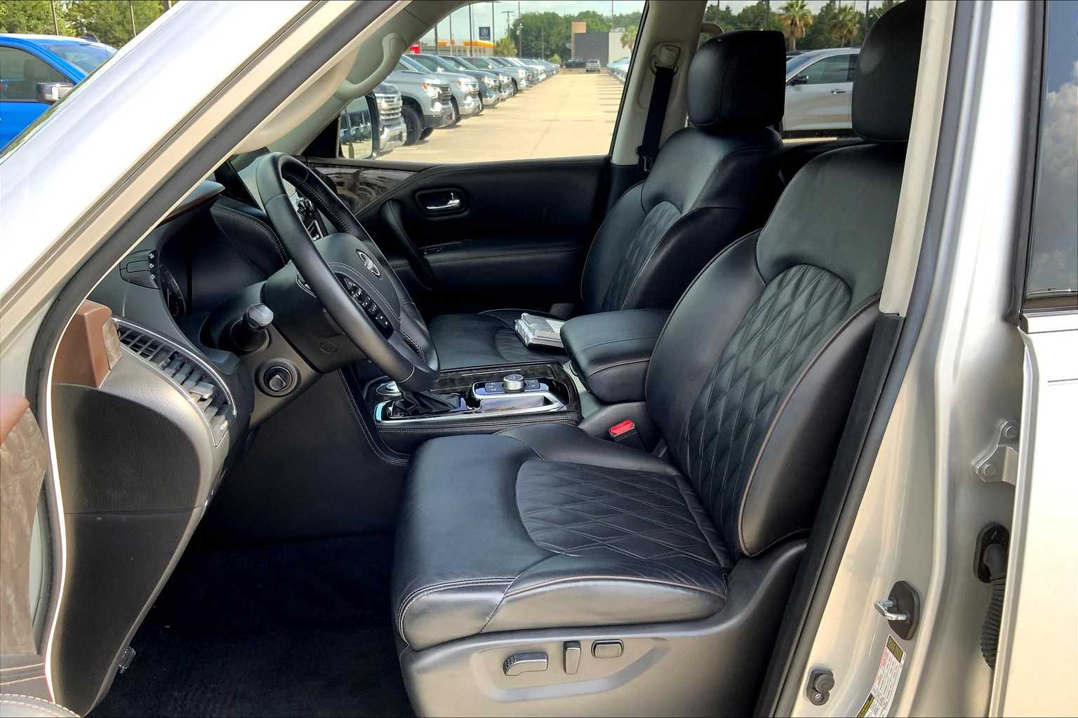 2021 Nissan Armada Platinum photo 7